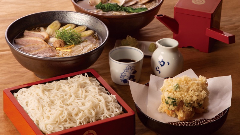 The Sarashina Horii soba set with tempura.