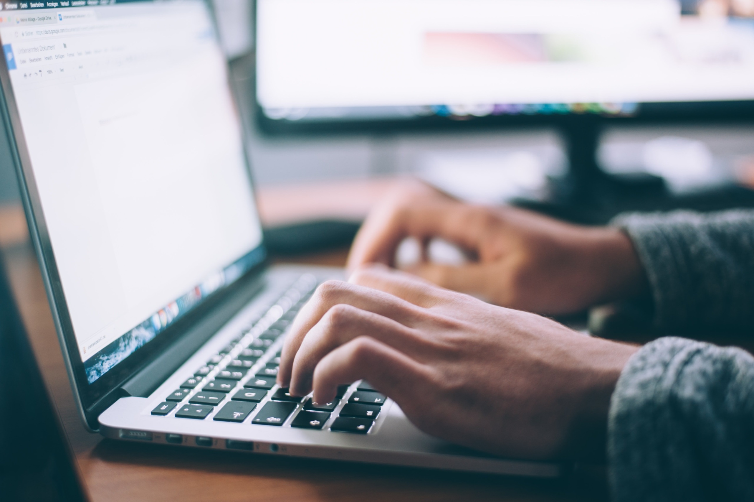 How to Handle Restaurant Reviews — Resy | Right This Way
