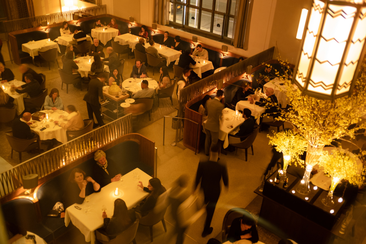 A Glimpse Inside New York’s Eleven Madison Park — Resy | Right This Way