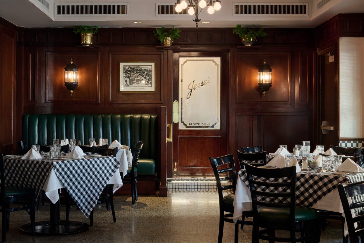 Joe’s Stone Crab Reservations Go Live As It Readies For 111th Season