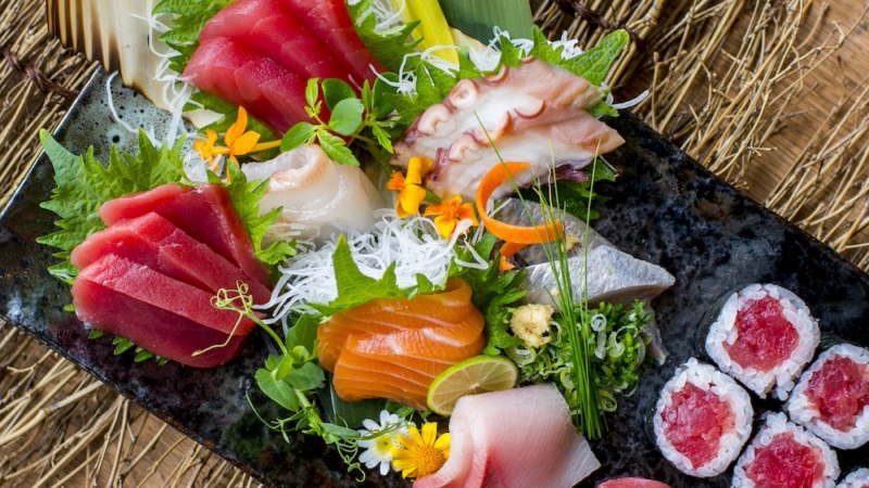 Sushi Garage sashimi