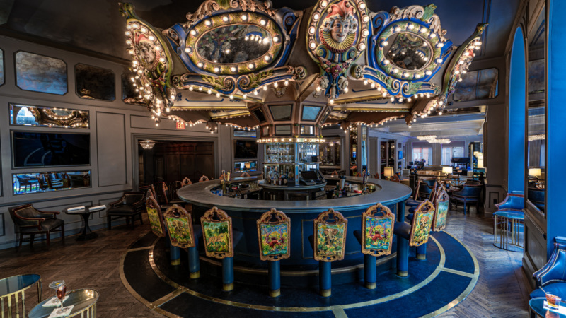 Carousel bar