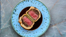 Legami beef Wellington