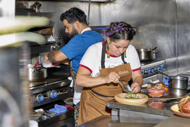 Chef Diana Dávila in the kitchen