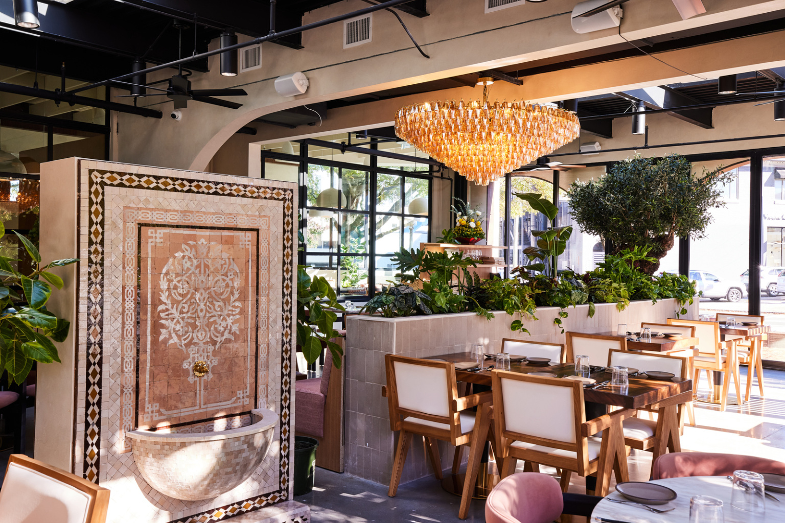 Delbar's Latest Act in Buckhead Proves That Good Things Come To Those ...