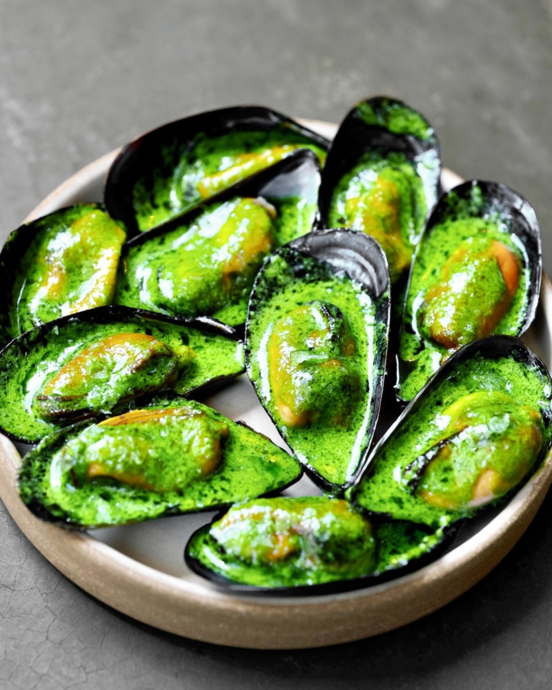 Mussels with herb butter and sea salt at Lilia